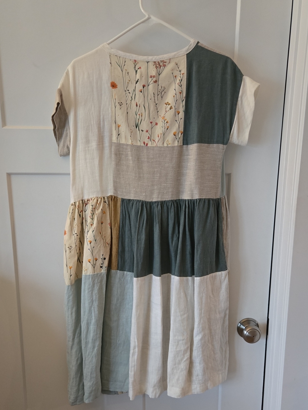Grace And Jude Dress - Picture 2 of 5